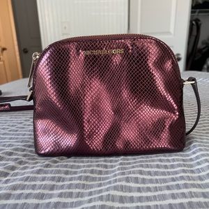 Micheal Kors Crossbody purse